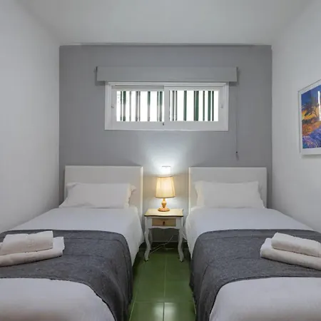 Apartment Excepcional 1a Linea